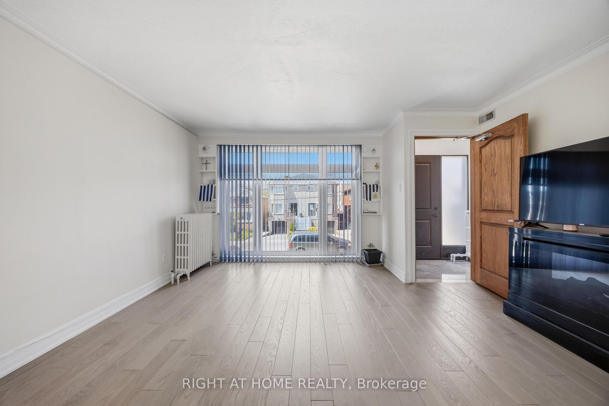 65 Branstone Road, Toronto, ON, M6E 4E3 photo 5