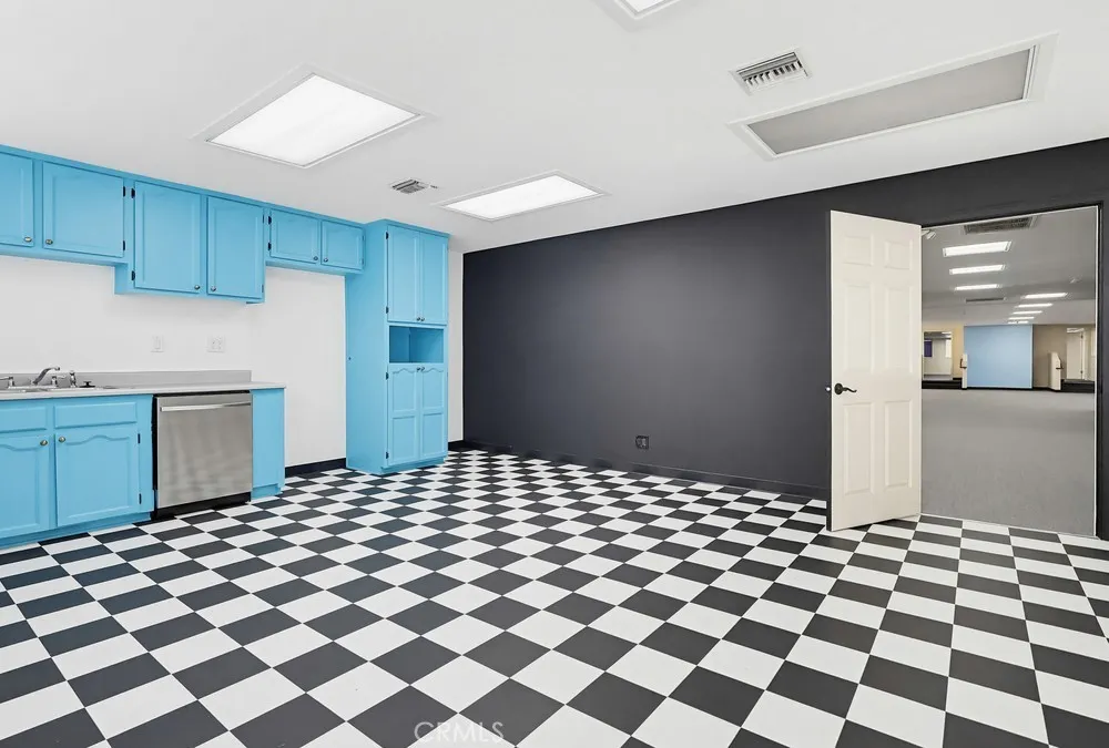 Additional image 91 of 129 W 5th Street, Long Beach, CA 90802