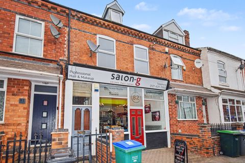 82 Three Shires Oak Road, Bearwood B67