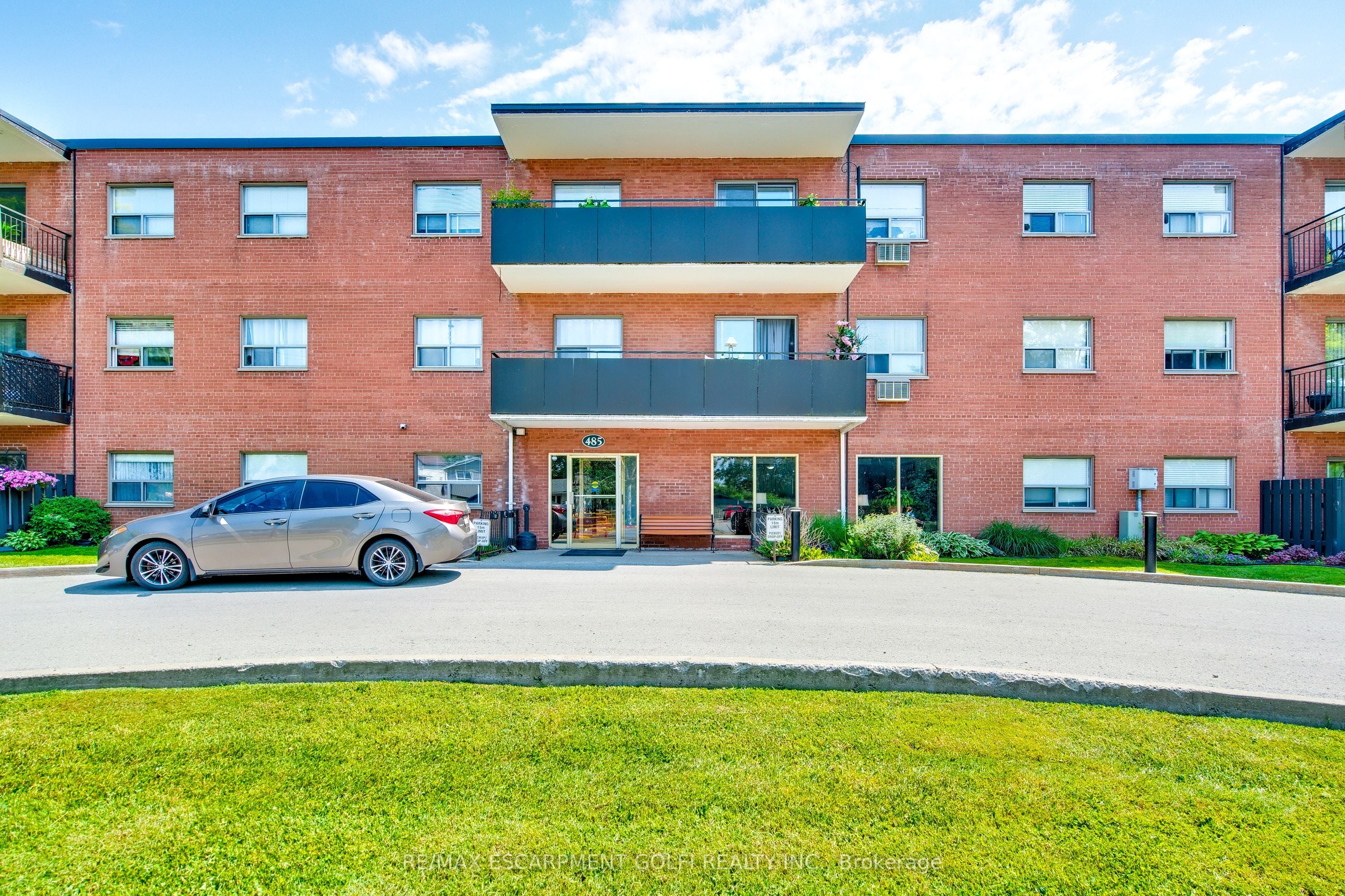 319-485 Thorold Road, Welland, ON, L3C 3X1