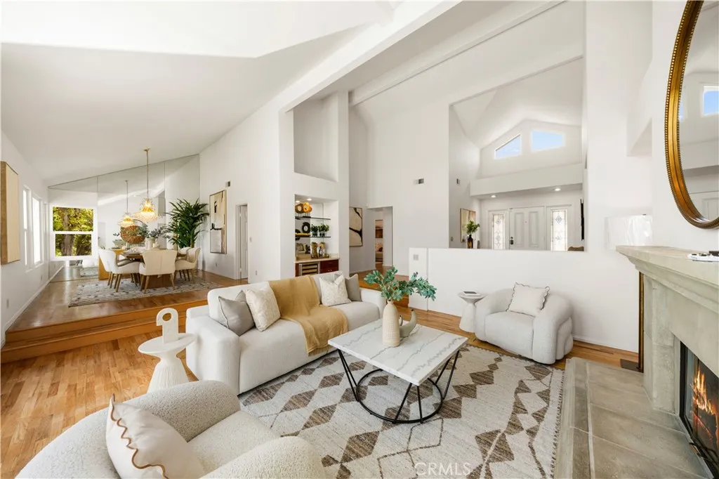 Additional image 68 of 2 Saros Unit 70, Irvine, CA 92603