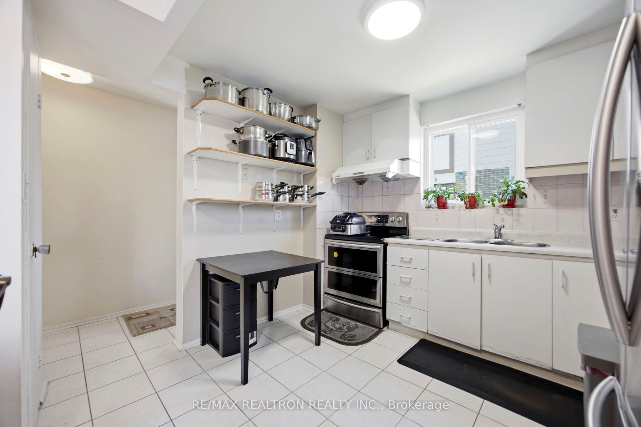 Additional image 5 of 12 San Vito Way, Toronto, ON, M3L 2G7