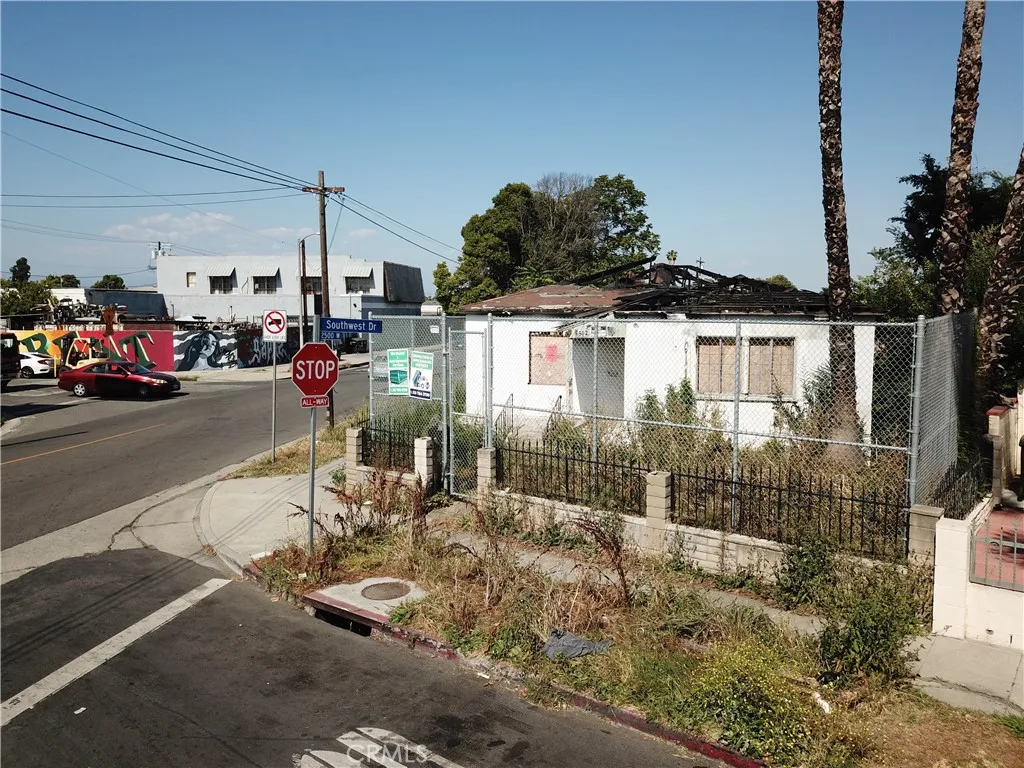 Additional image 59 of 6502 4th Ave, Los Angeles, CA 90043