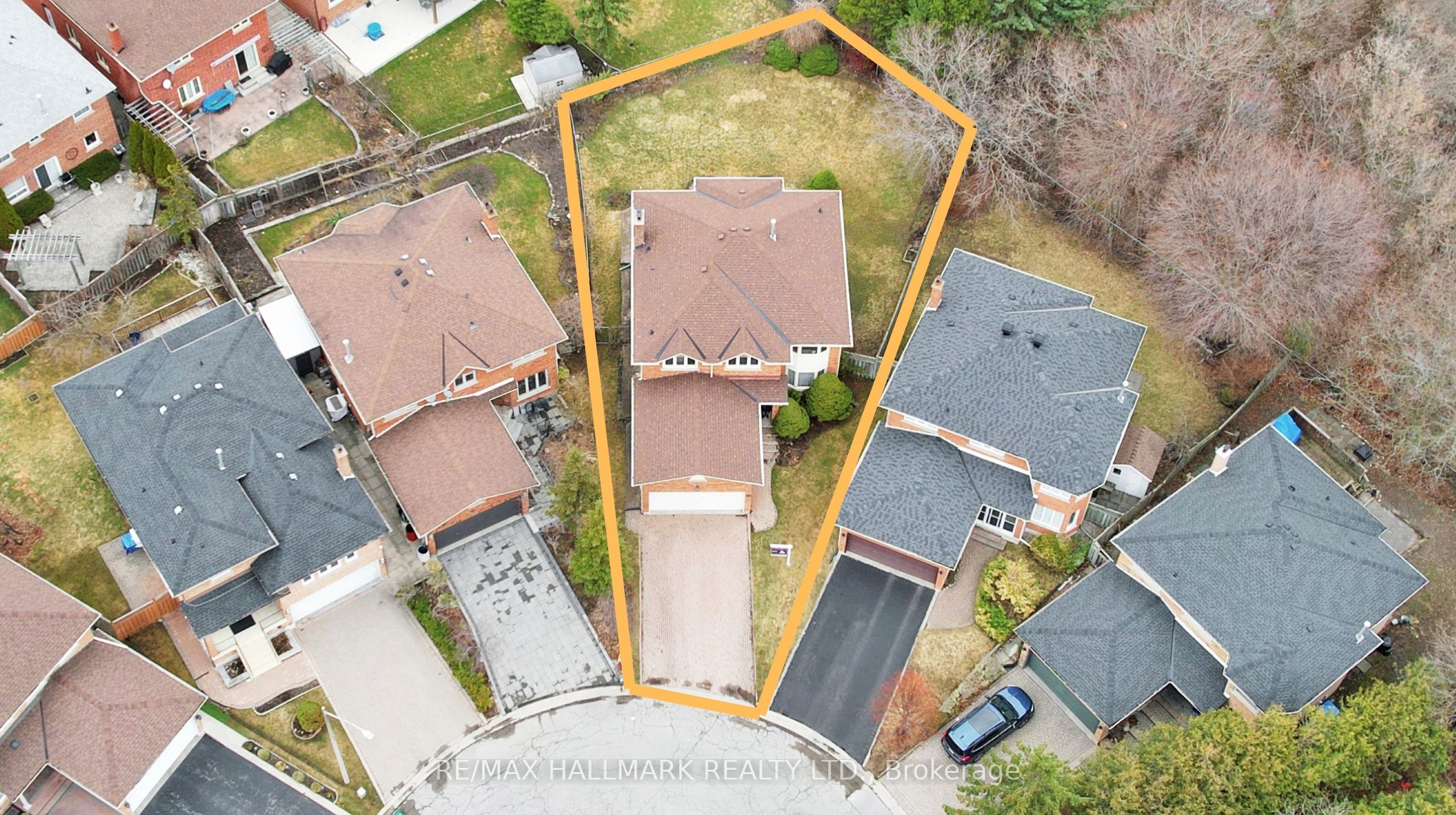 Additional image 3 of 69 Dunbarton Court, Richmond Hill, ON, L4C 8E9