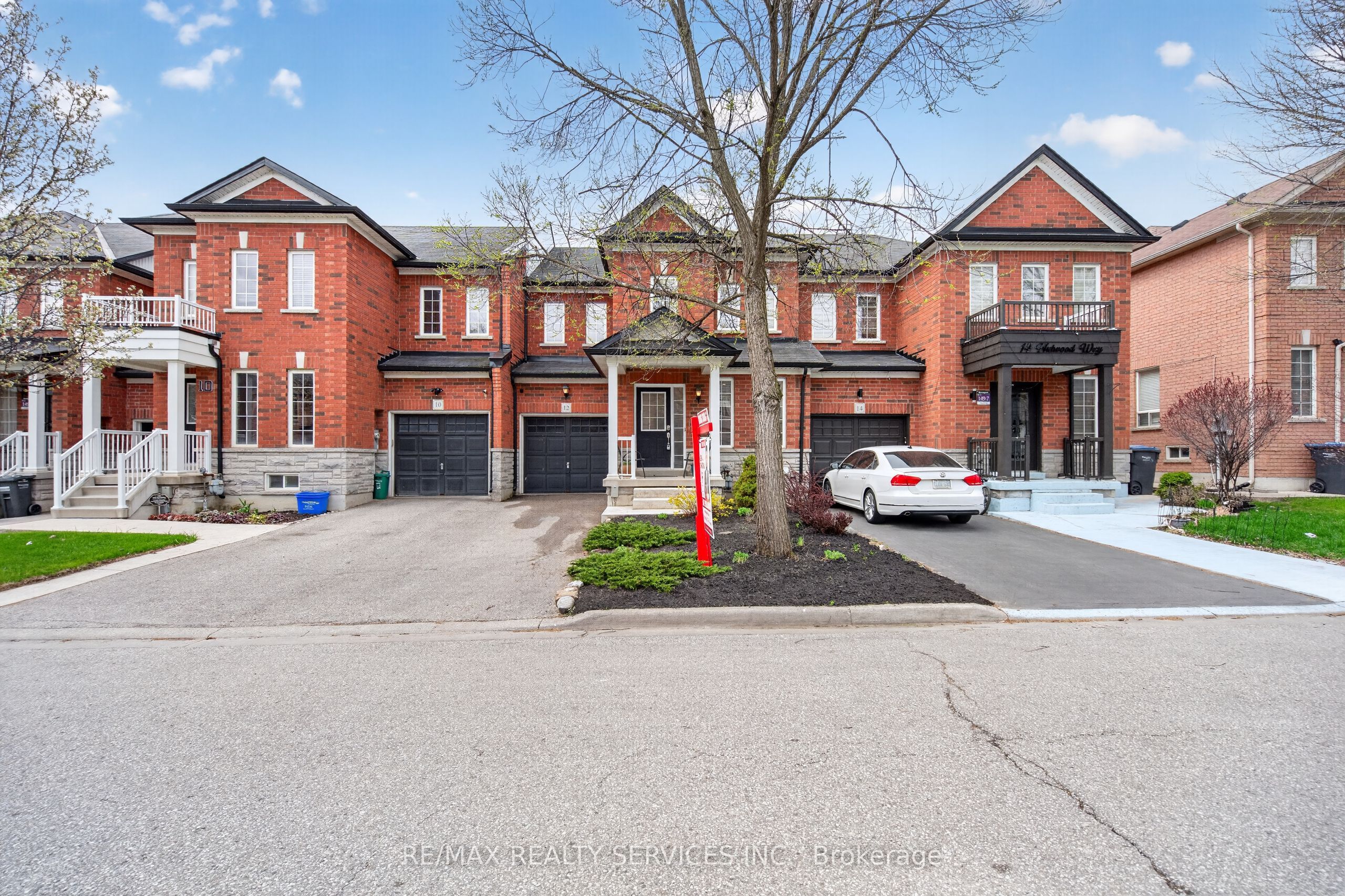12 Nutwood Way, Brampton, ON, L6R 0X7