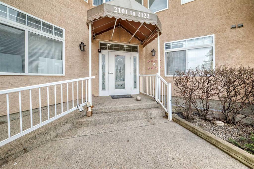 Additional image 3 of 2122-2122 Patterson View SW, Calgary, AB, T3H3J9