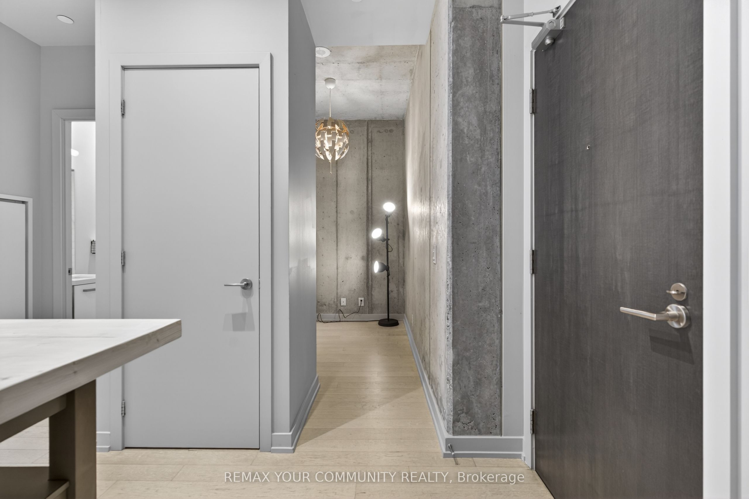 Additional image 3 of 204-11 Charlotte Street, Toronto, ON, M5V 2H5