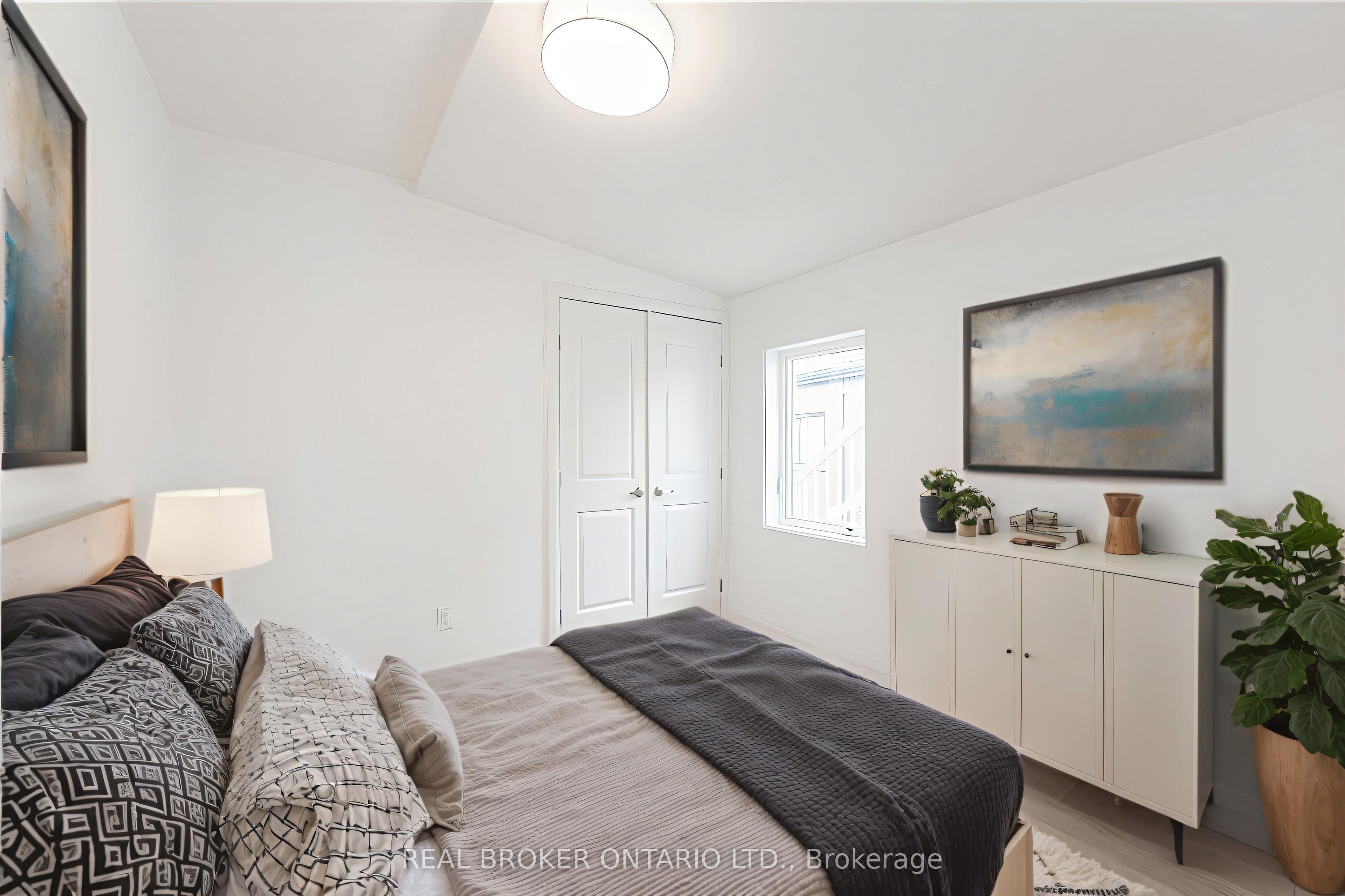 Additional image 6 of 2-777 Beach Boulevard, Hamilton, ON, L8H 6Y5