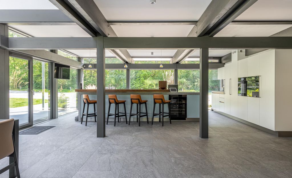Additional image 2 of 5 bed detached house for saleQuarr Road, Ryde, Isle Of Wight PO33