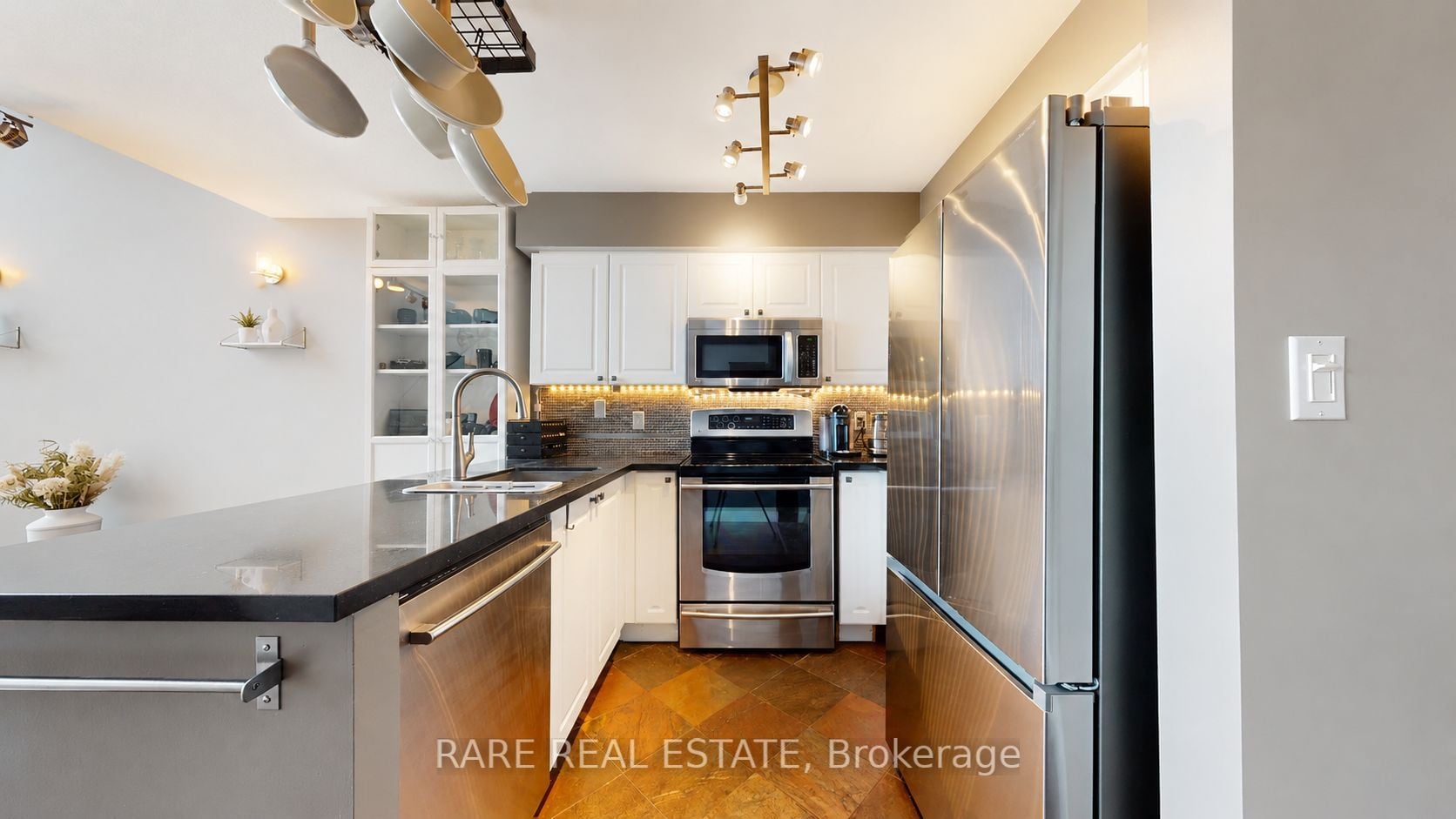 Additional image 3 of 832-250 Manitoba Street, Toronto, ON, M8Y 4G8