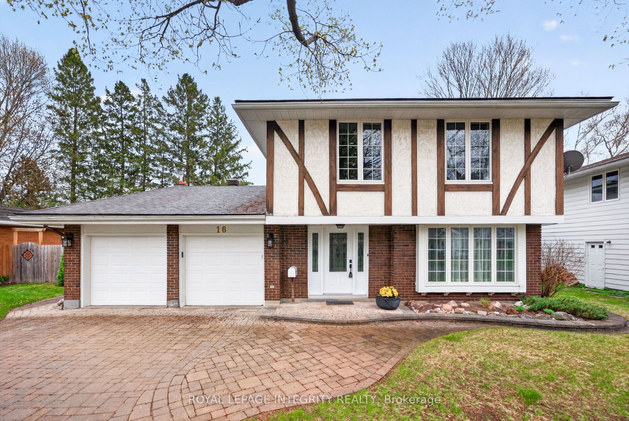 16 Ancona Crescent, Ottawa, ON, K2G 0N8