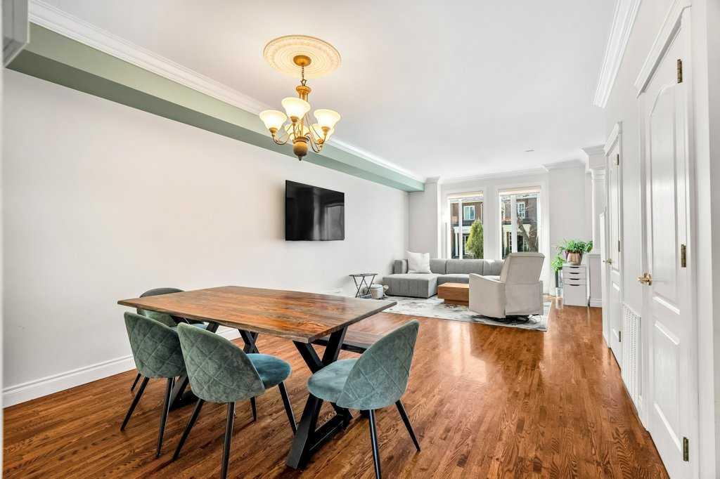 Additional image 3 of 2308 Erlton Place SW, Calgary, AB, T2S2Z4