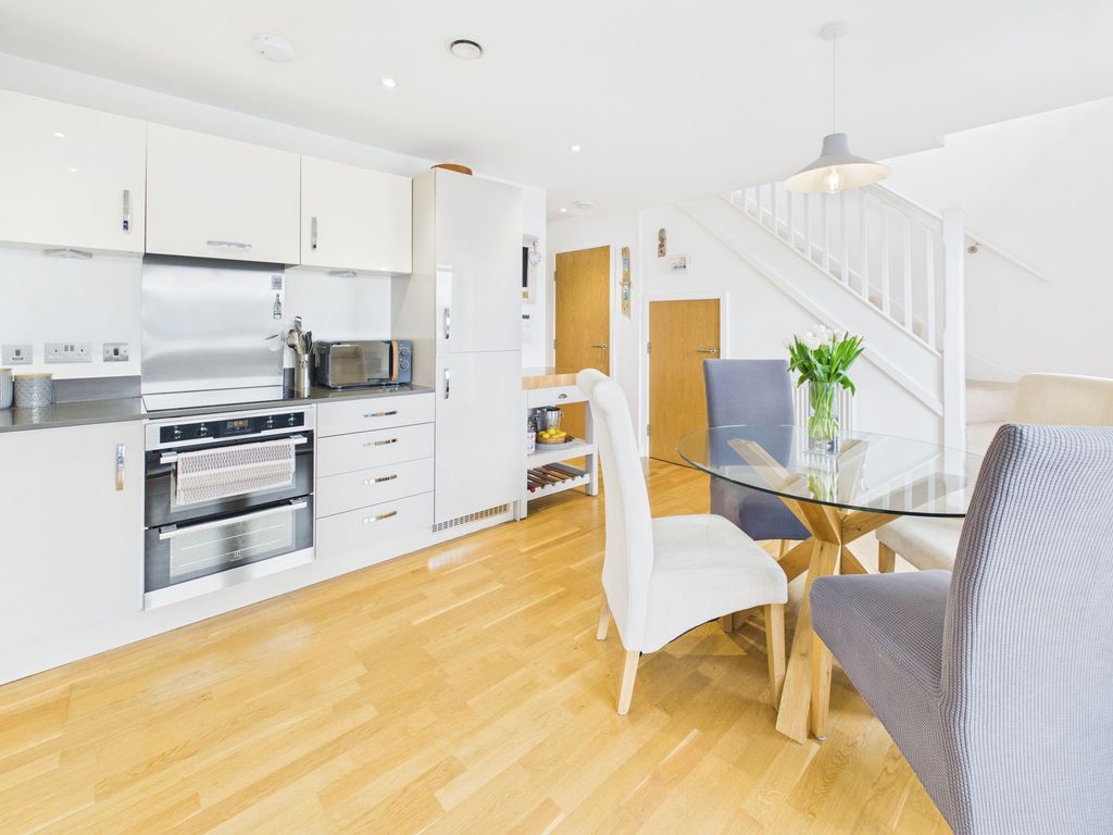 Additional image 14 of 2 bed property for saleTrinity Street, Plymouth PL1