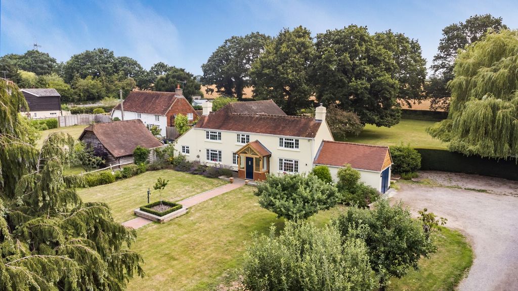 4 bed detached house to rentNewpound, Wisborough Green RH14