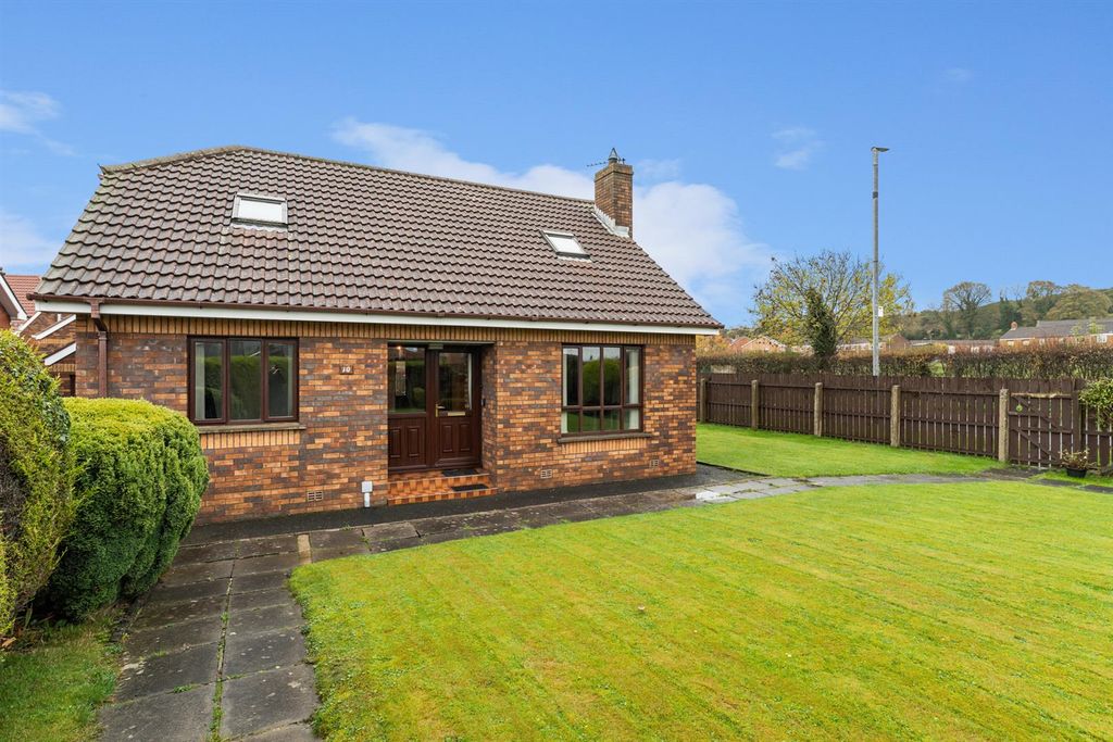 Additional image 19 of 2 bed property for sale10 Oakland Grove, Ballynahinch BT24