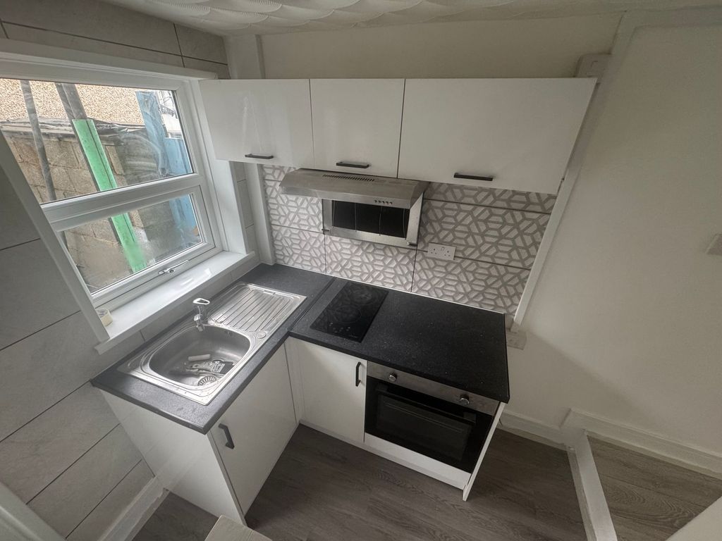 Additional image 3 of 1 bed terraced house to rentGrawen Terrace, Merthyr Tydfil CF47