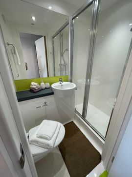 Prince Edwin Street, Liverpool L5, Studio to rent