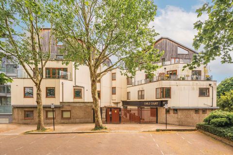 Rope Street, Surrey Quays SE16