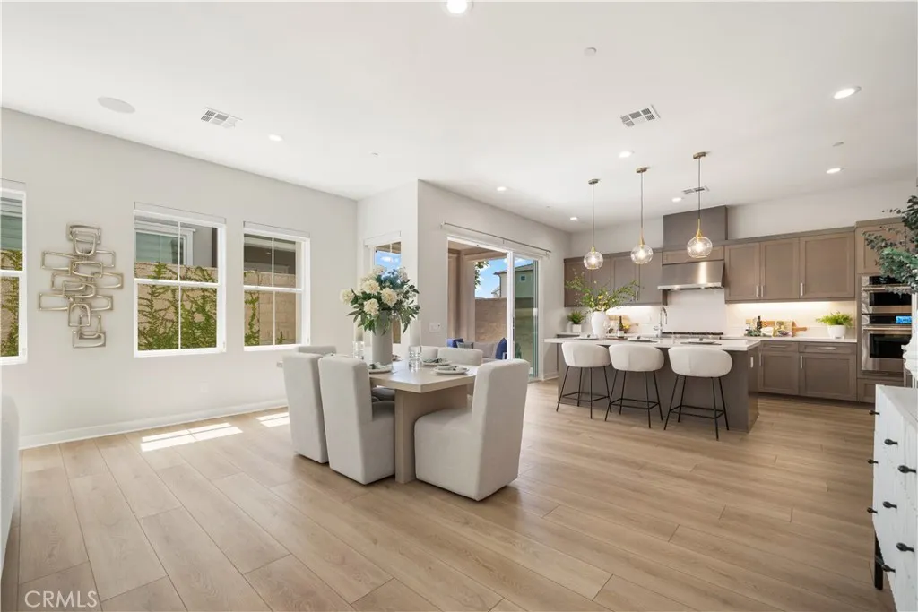 Additional image 7 of 220 Edna Pkwy, Lake Forest, CA 92630