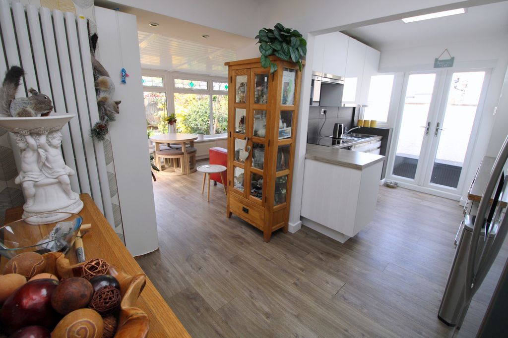 Additional image 5 of 2 bed bungalow for saleTudor Grove, Kinmel Bay LL18