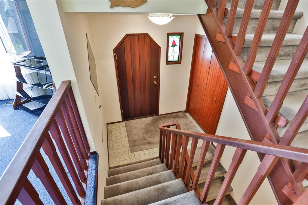 Additional image 4 of 86 Chippewa Crescent W, Lethbridge, AB, T1K5B5