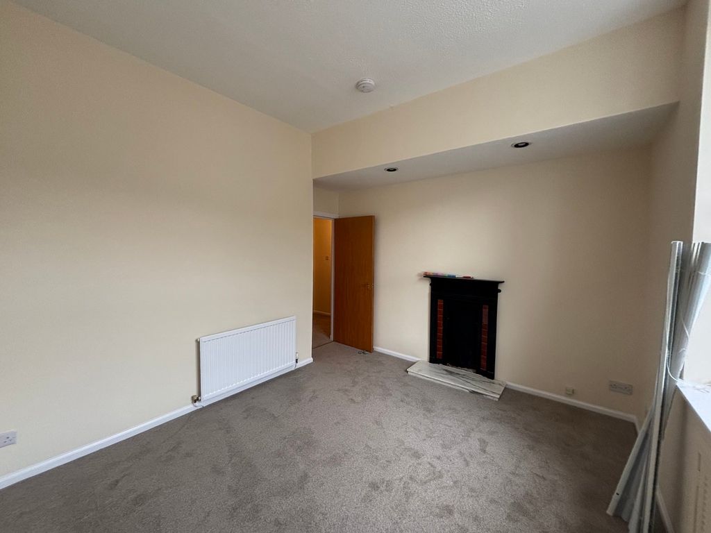 Additional image 3 of 2 bed flat to rent1/6 The Pirns, Scottish Borders, King Street, Galashiels TD1