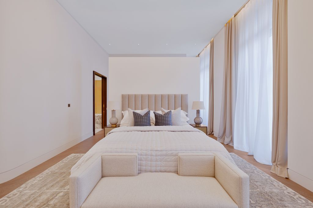 Additional image 14 of 9 bed flat to rentStanhope Gate, Mayfair, London W1K, United Kingdom