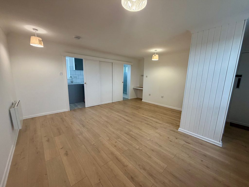 Additional image 8 of 1 bed flat to rentKeble Court, Stamford PE9