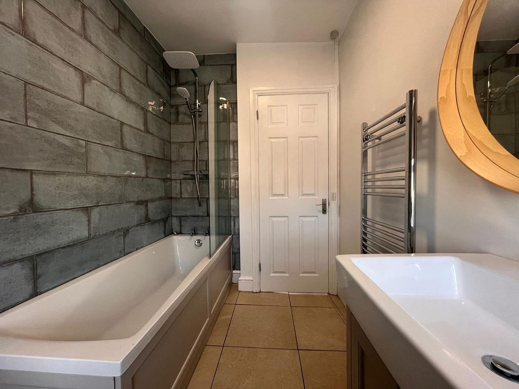 Additional image 8 of 2 bed semi-detached house to rentGoldcroft Common, Caerleon NP18