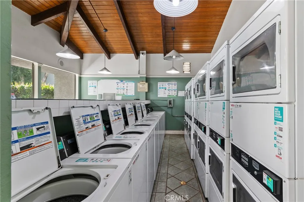 Additional image 44 of 20134 Leadwell St Unit 126, Winnetka, CA 91306