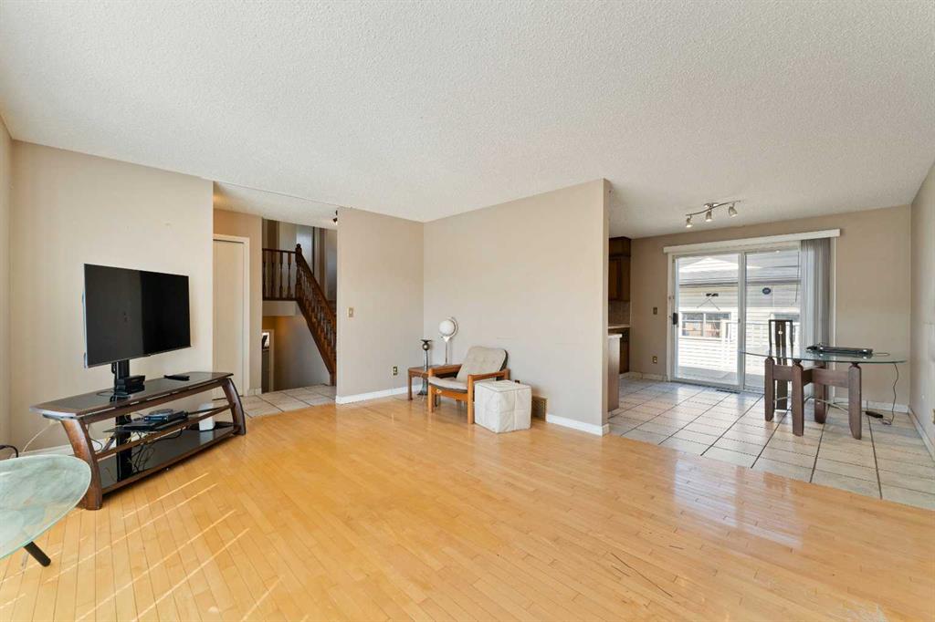 Additional image 4 of 7003 Temple Drive NE, Calgary, AB, T1Y 4Z4