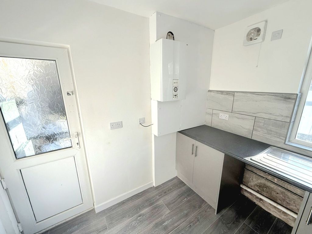 Additional image 8 of 3 bed terraced house to rentAlma Street, Abertillery NP13