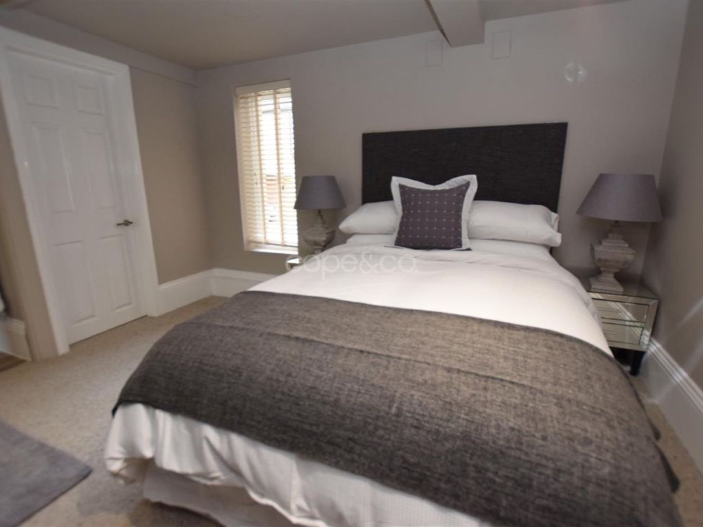 2 bed flat to rentBurleigh Mews, 102 Friar Gate, Derby, Derbyshire DE1