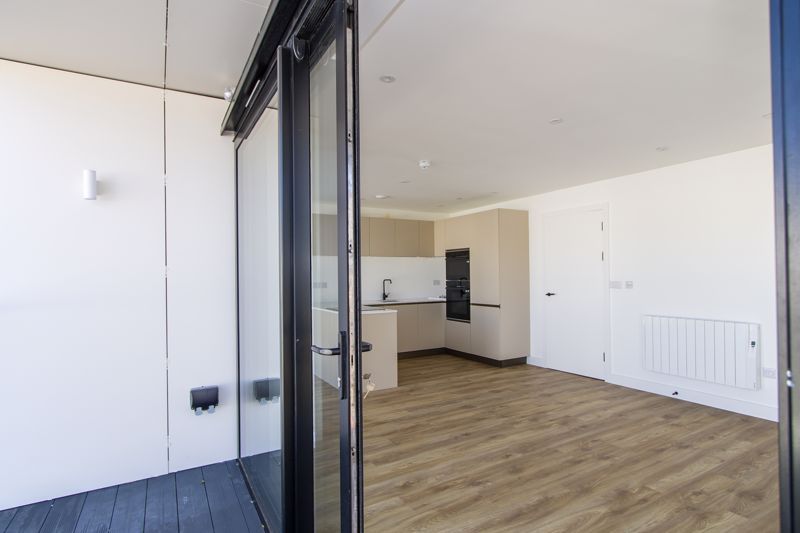 Additional image 8 of 2 bed flat for sale9 Windsor Gardens, Windsor Road, Penarth CF64