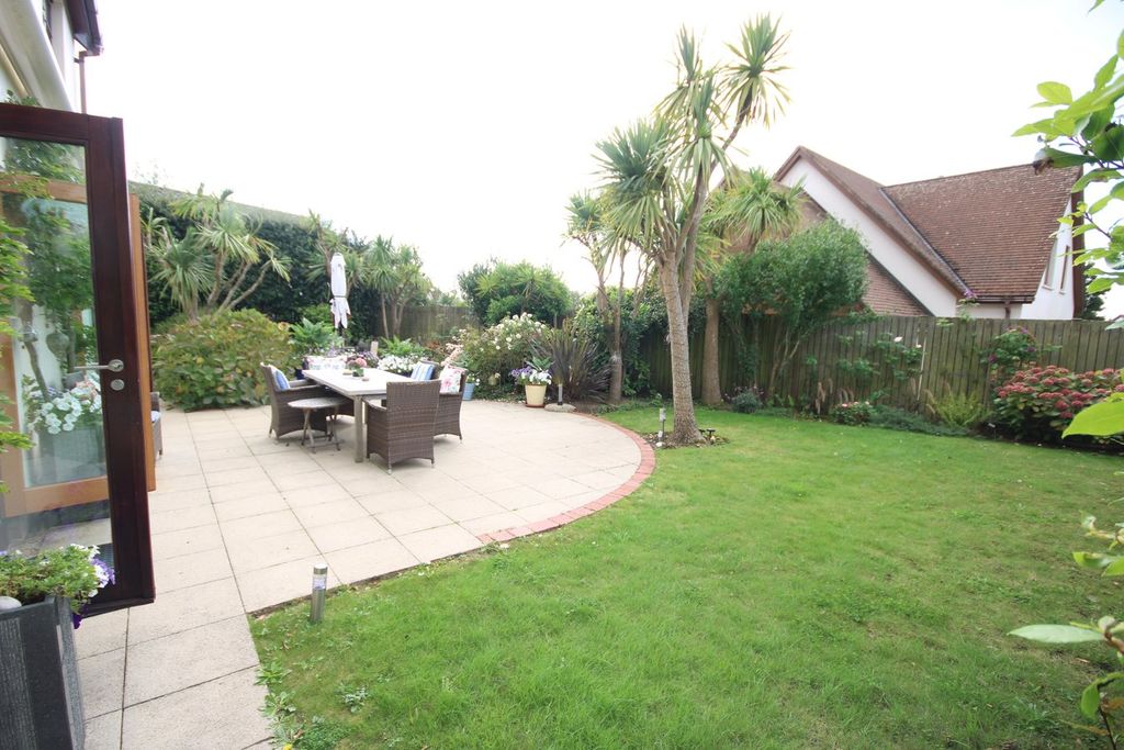 Additional image 24 of 4 bed detached house to rentLa Route De Noirmont, St Brelade, Jersey JE3