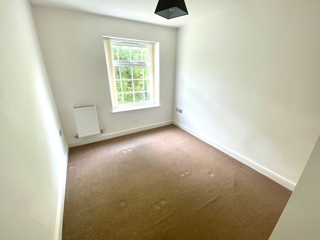 Additional image 5 of 2 bed flat to rentCavendish Court, Neston CH64
