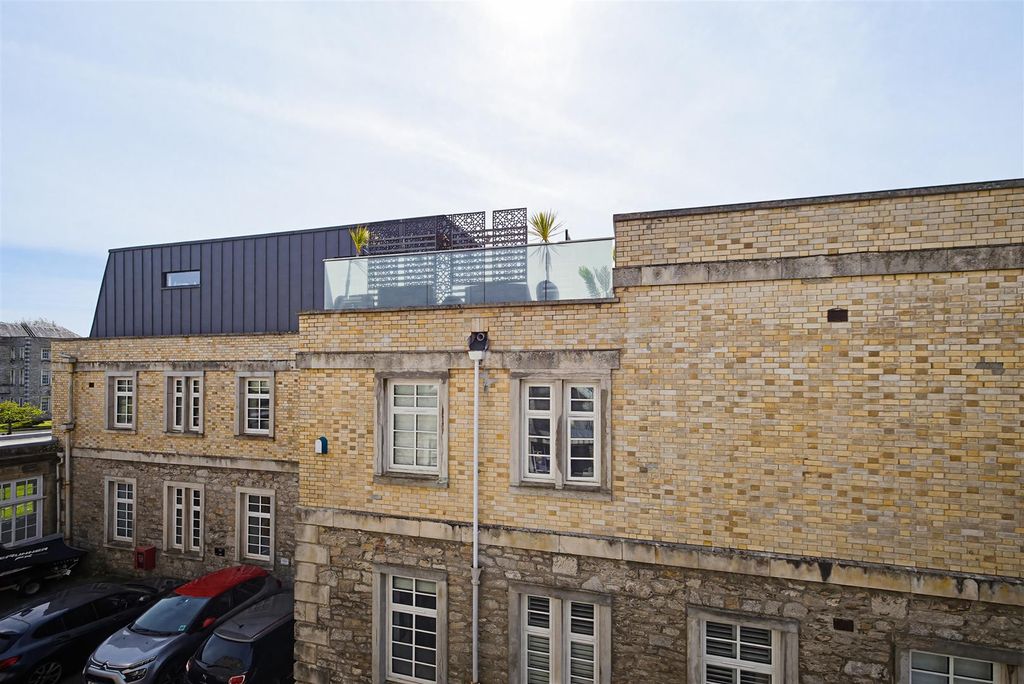 Additional image 25 of 3 bed flat for saleCraigie Drive, Plymouth PL1