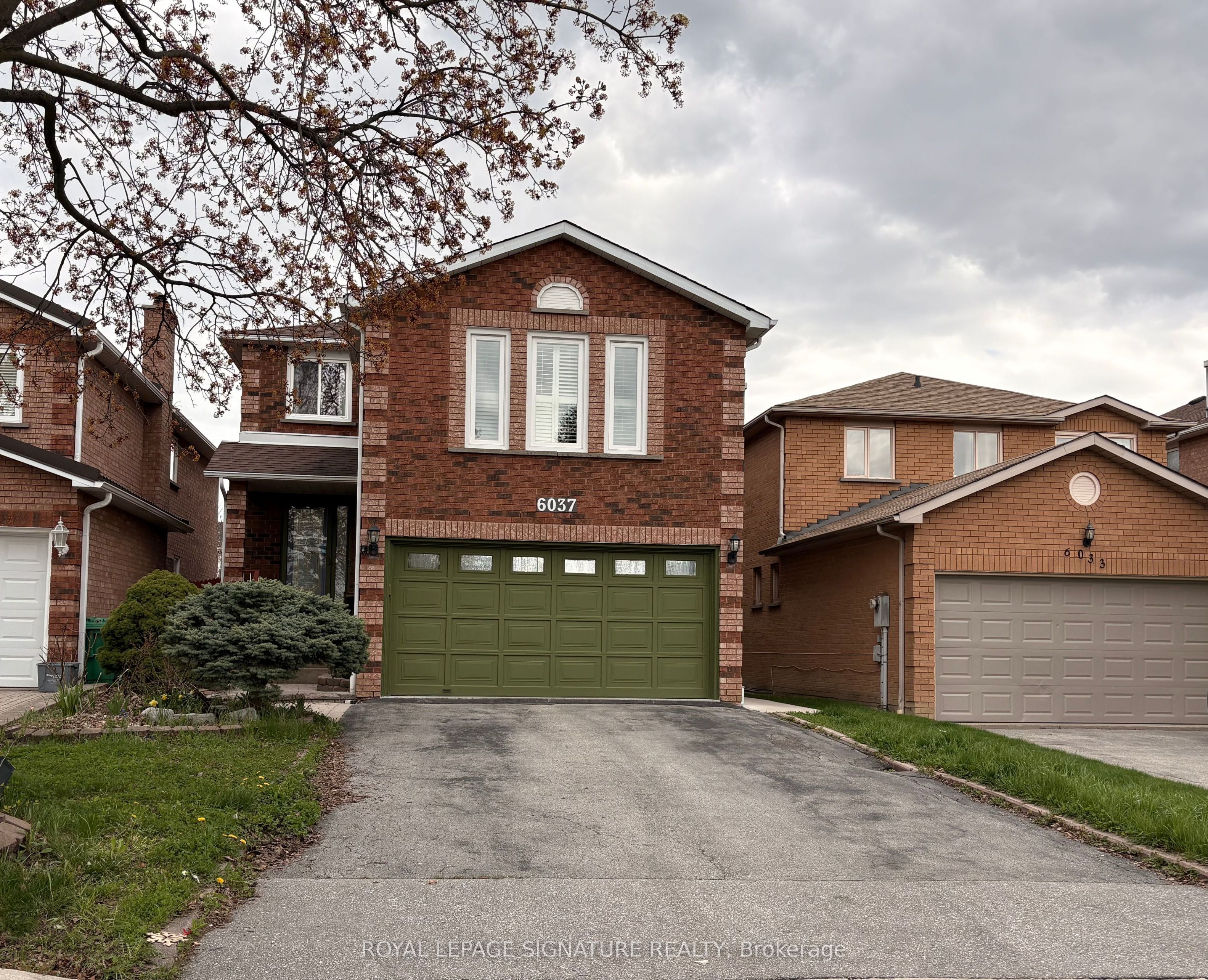 Additional image 2 of Main-6037 Duford Drive, Mississauga, ON, L5V 1A8