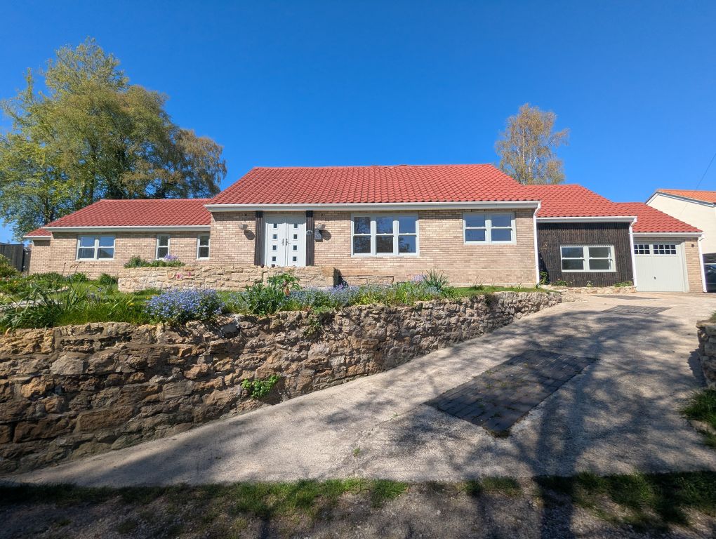 4 bed bungalow to rentMonks End, Newton Aycliffe DL5