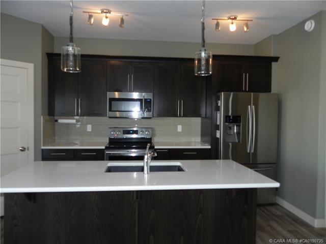 Additional image 5 of 18 Cross Street, Lacombe, AB, T4L 0J4