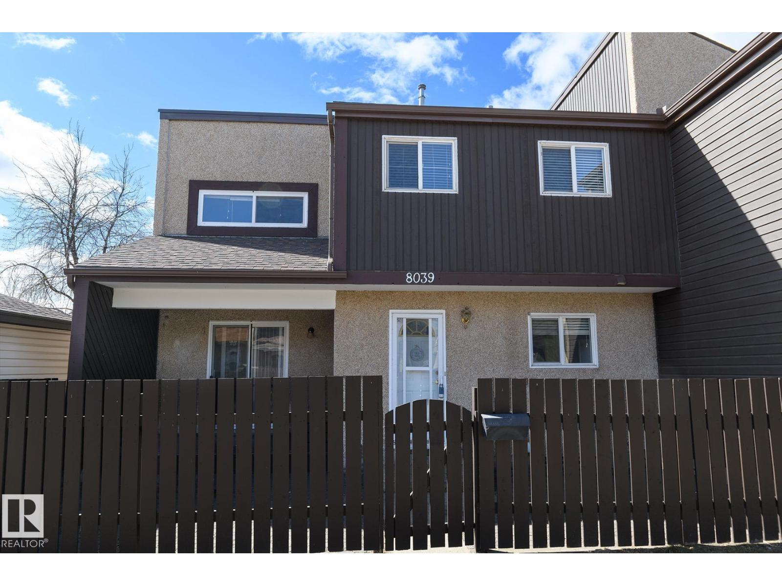 8039 27 Avenue NW, Edmonton, AB, T6K3C9