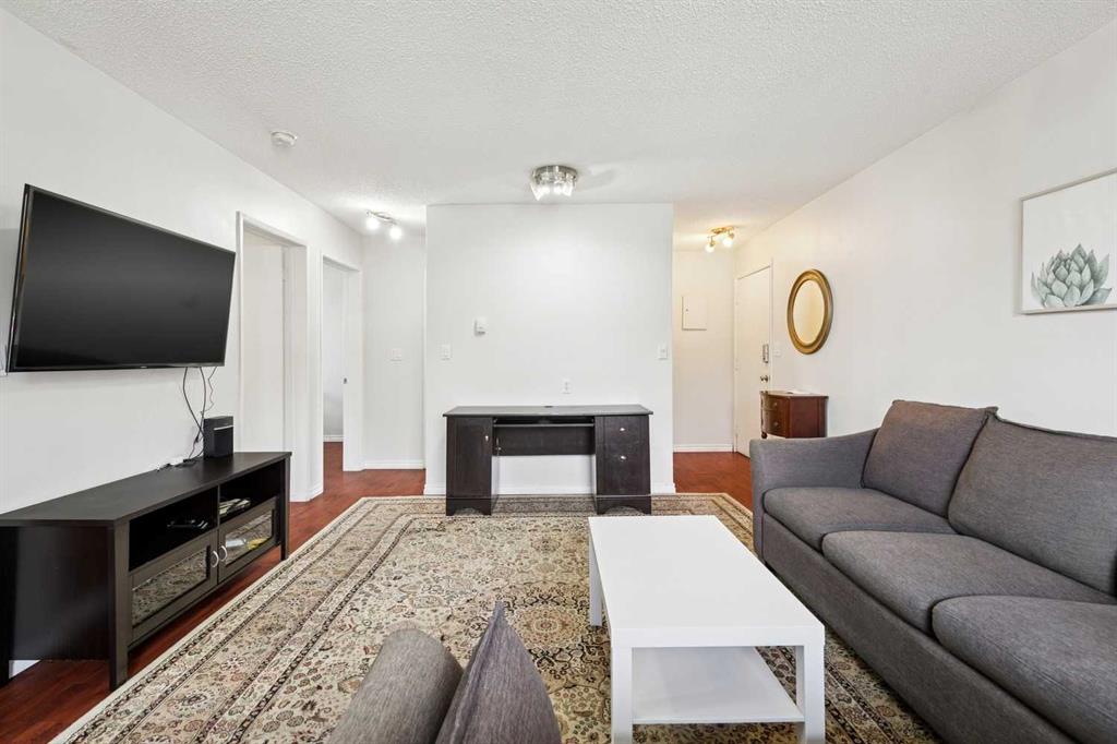 Additional image 5 of 101-2508 17 Street SW, Calgary, AB, T2T4M8