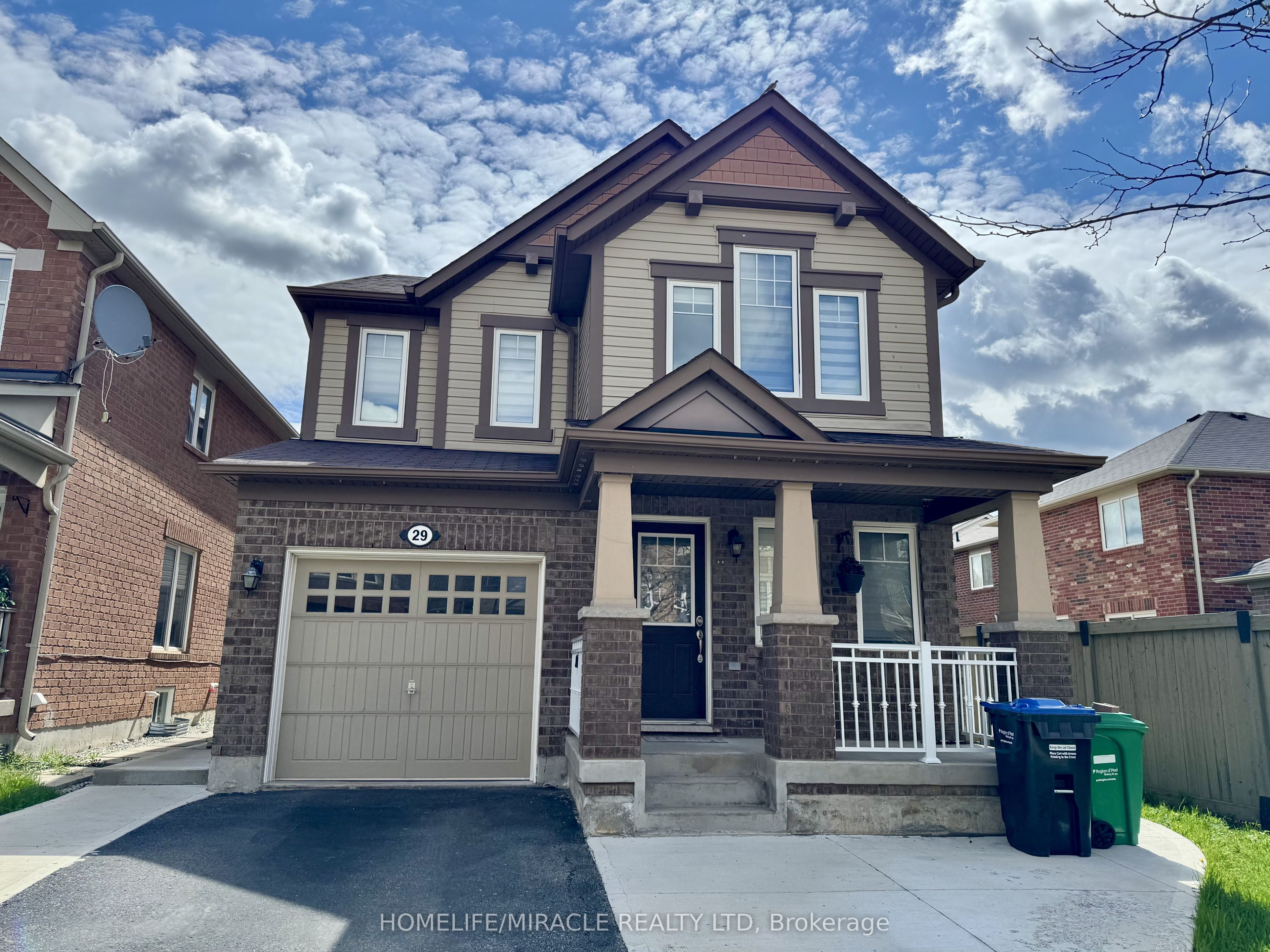 Main-29 Lathbury Street, Brampton, ON, L7A 0R6 photo 2