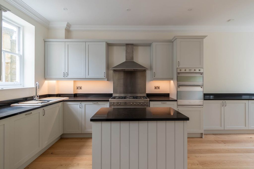 Additional image 5 of 3 bed semi-detached house to rentUpper Lansdown Mews, Bath BA1