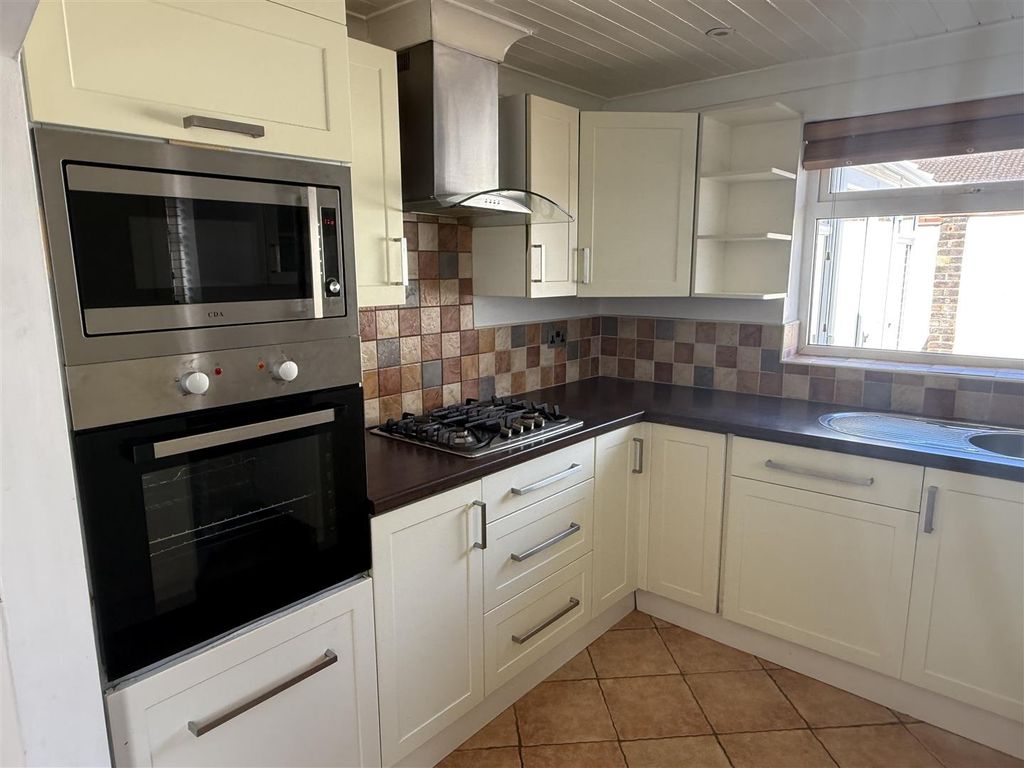 Additional image 4 of 2 bed semi-detached bungalow for saleWingfield, Orton Goldhay, Peterborough PE2