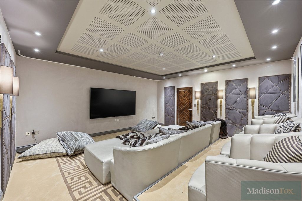 Additional image 31 of 8 bed detached house for saleStradbroke Drive, Chigwell, Essex IG7