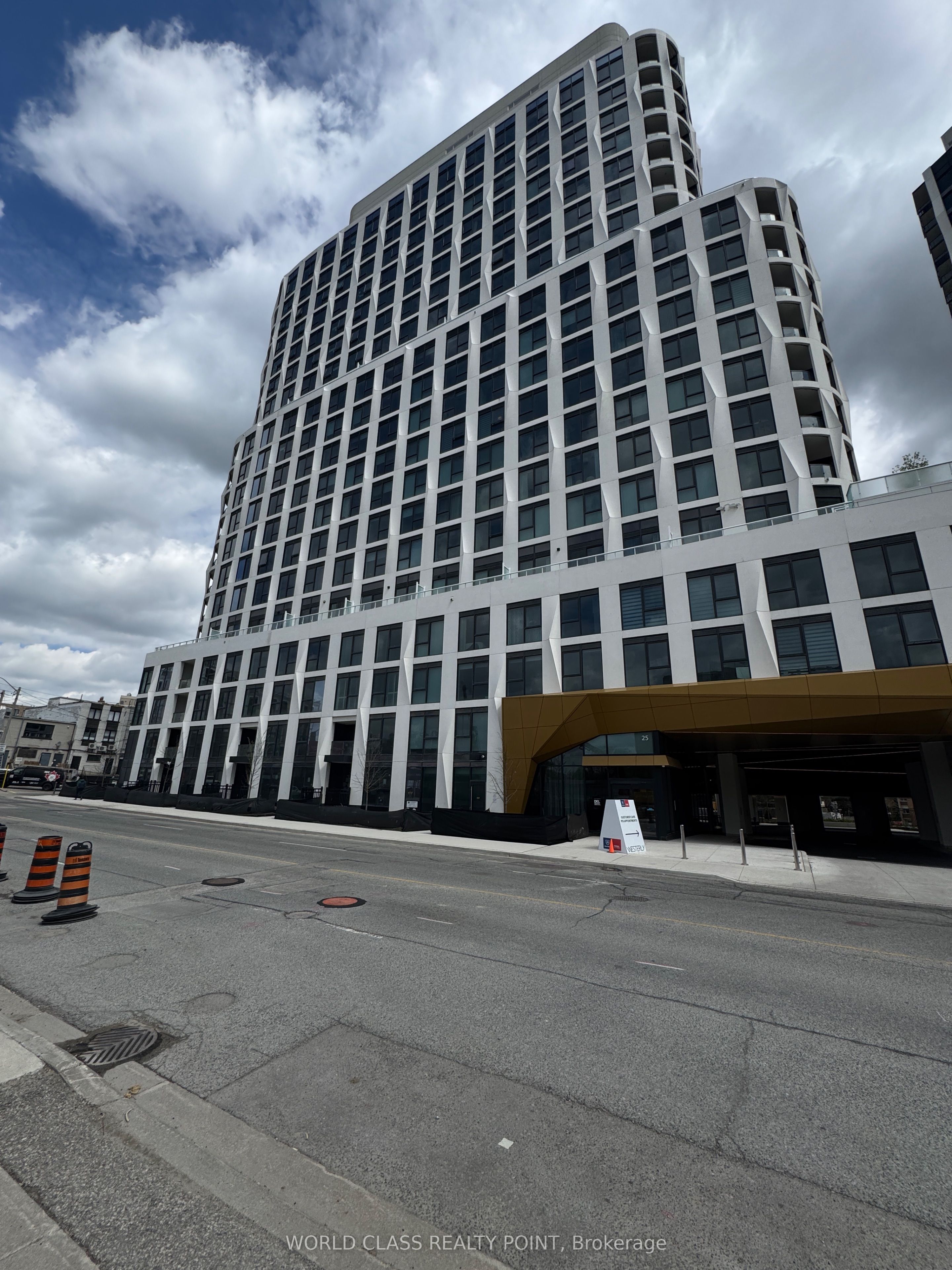1409-25 Cordova Avenue, Toronto, ON, M9A 0E5