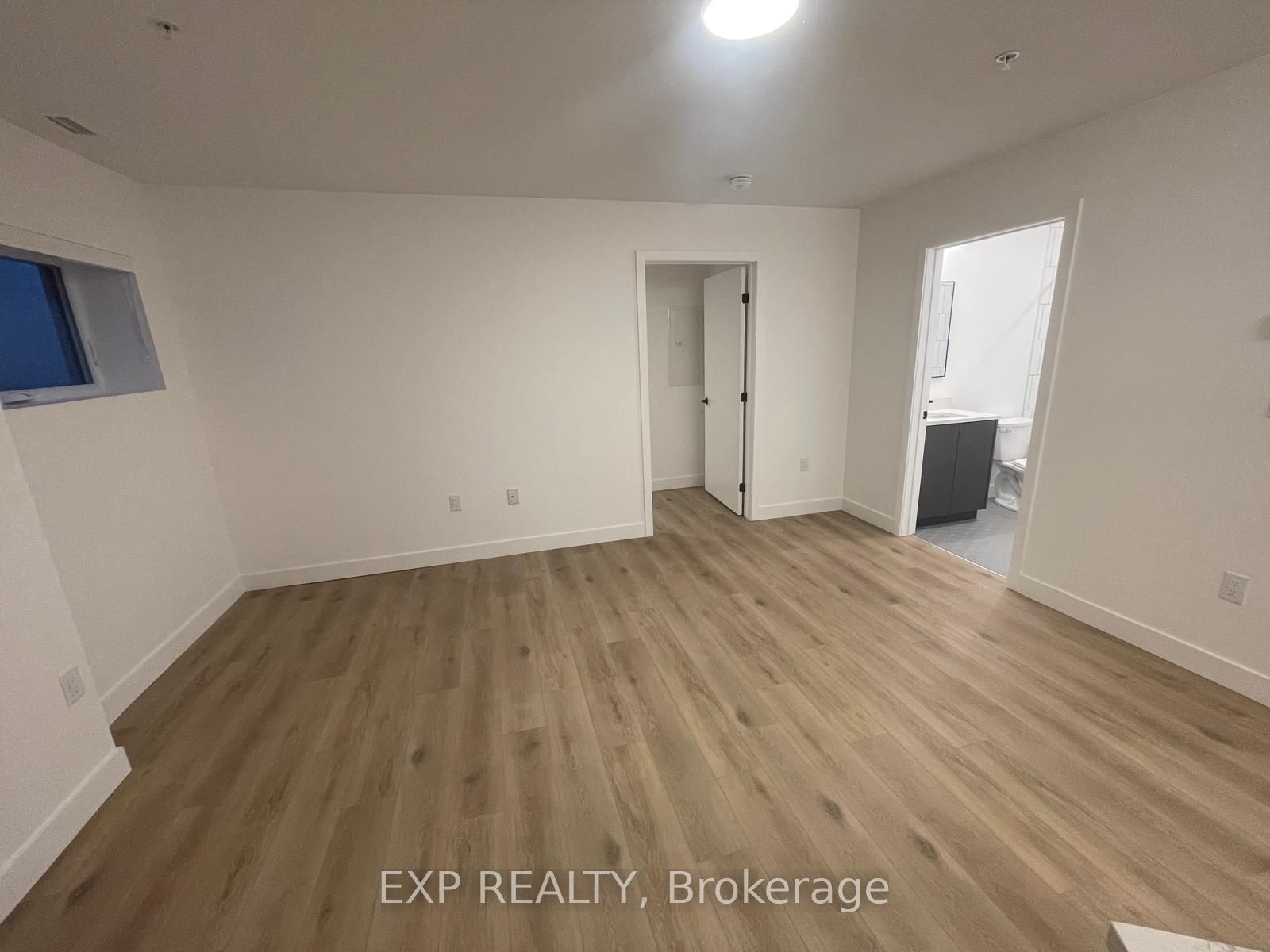 Additional image 6 of B15-1600 James Naismith Drive, Ottawa, ON, K1B 5N8