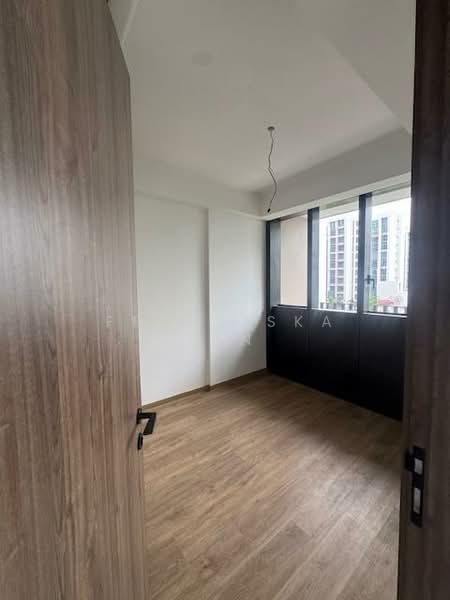 Additional image 5 of 26 Tanah Merah Kechil Link