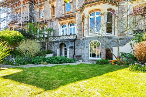 Garden Flat, Sambourne, Sea Walls Road, Bristol BS9